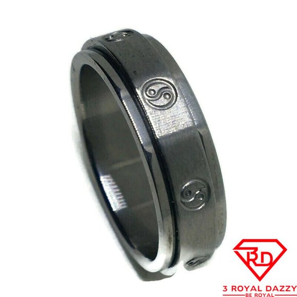 Yin yang Spinner Smooth Stainless Steel Ring S8 - Picture 2 of 4